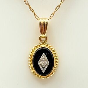 Vintage 14K Solid Gold Black Onyx Diamond Pendant Necklace 18” *Signed Carla*